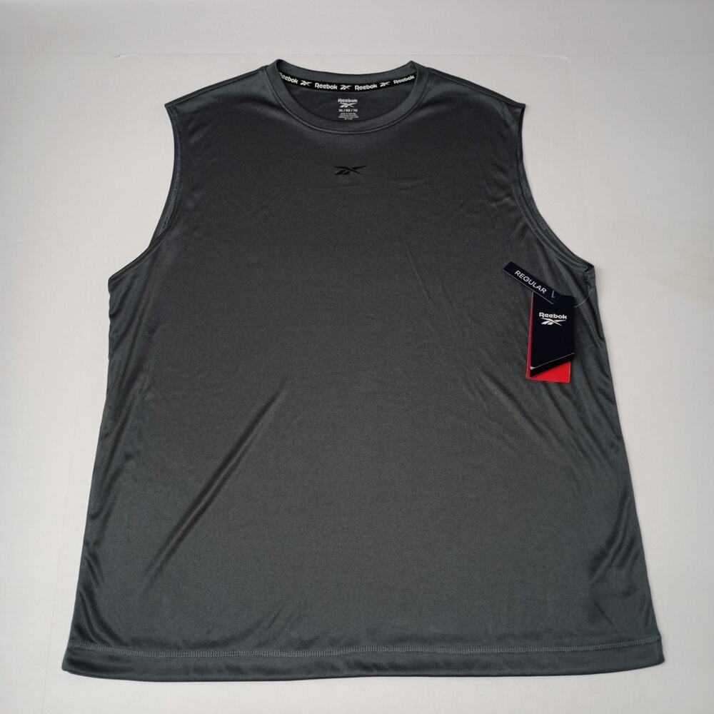 Reebok Men’s‎ Training Tech Tee Silky/Soft Size XL Gray NWT
